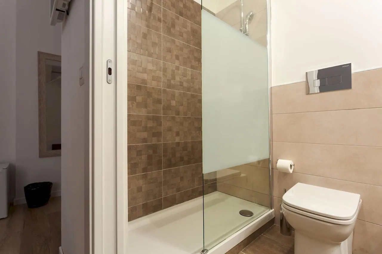 Due Passi Suite Palerme Couette-café